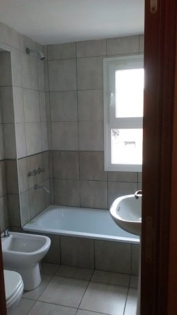 Centro Tiscornia 715, 3 Habitaciones Habitaciones, ,2 BathroomsBathrooms,Departamento,En Venta,Edificio ALCOR,Tiscornia 715,1048